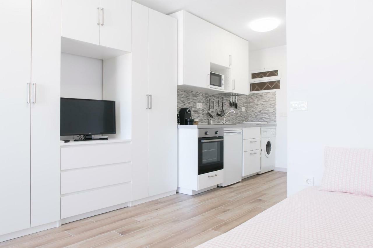 דירות Apartamento Benalmadena Agata מראה חיצוני תמונה