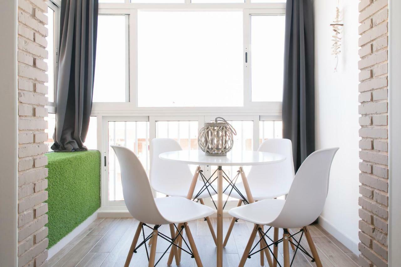 דירות Apartamento Benalmadena Agata מראה חיצוני תמונה